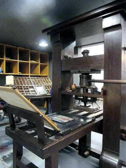 La ricostruzione della pressa con cui Gutenberg stamp la Bibbia