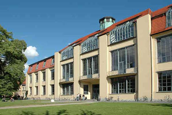 La sede principale dell'università Bauhaus a Weimar