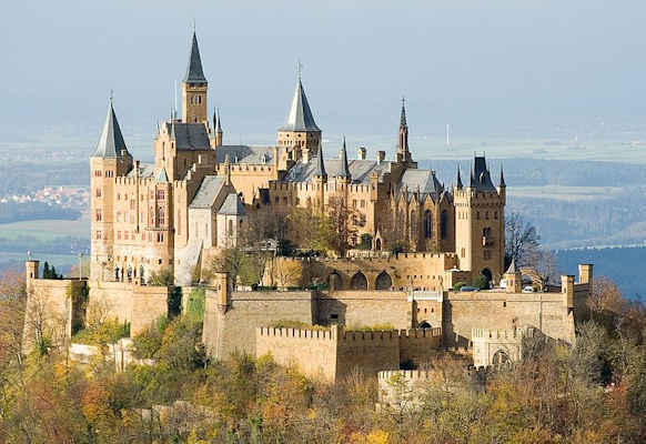 Il castello degli Hohenzollern oggi