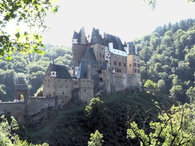 Il Castello Di Eltz Sulla Mosella