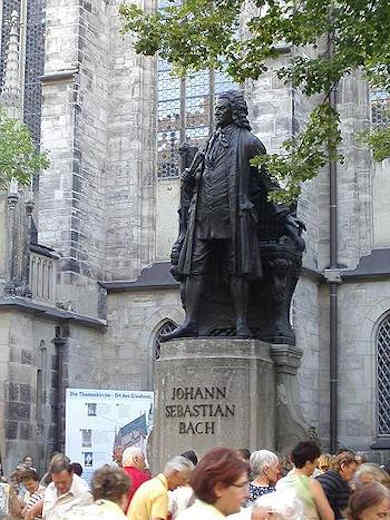 La statua di Bach a Lipsia