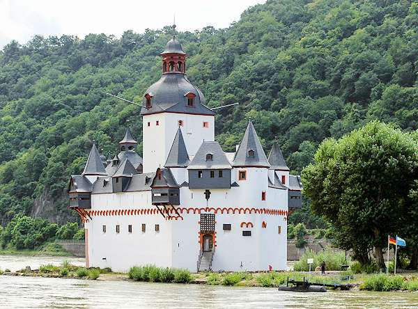 Il castello Pfalzgrafenstein