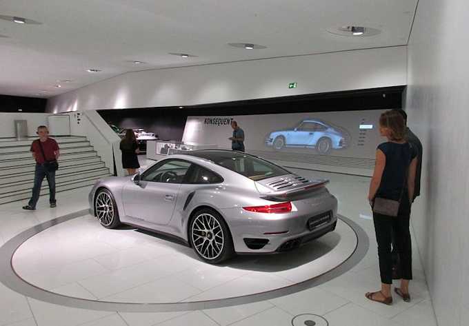 Il museo della Porsche a Stoccarda